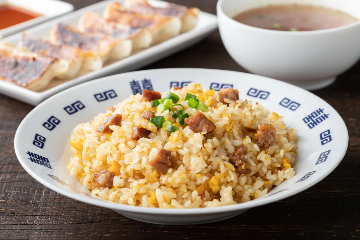 毎日の食事に、うれしい定食を。